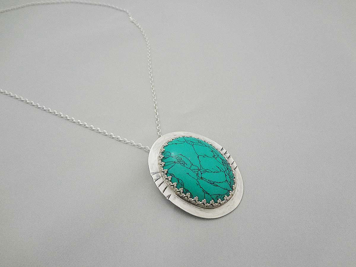 makeeda-turquoise-howlite-necklace
