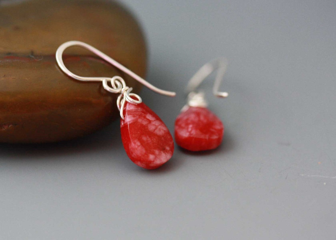 Suri, coral and Silver dangle earrings made by hand