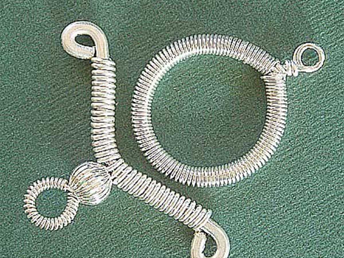 wire-wrapped-toggle-clasp-tutorial