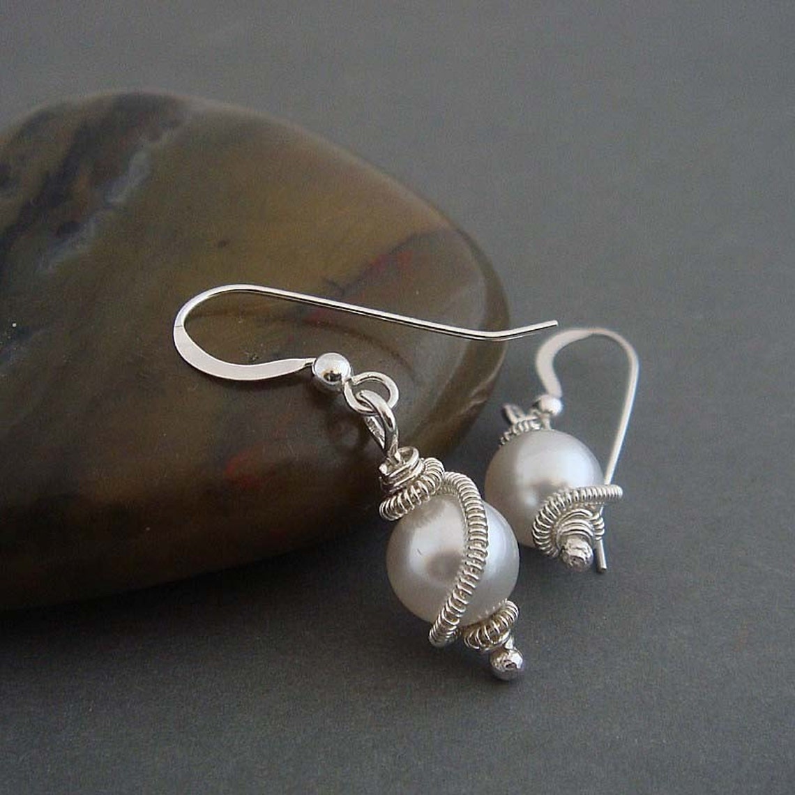 Embrace Pearls Silver dangle earrings made by hand