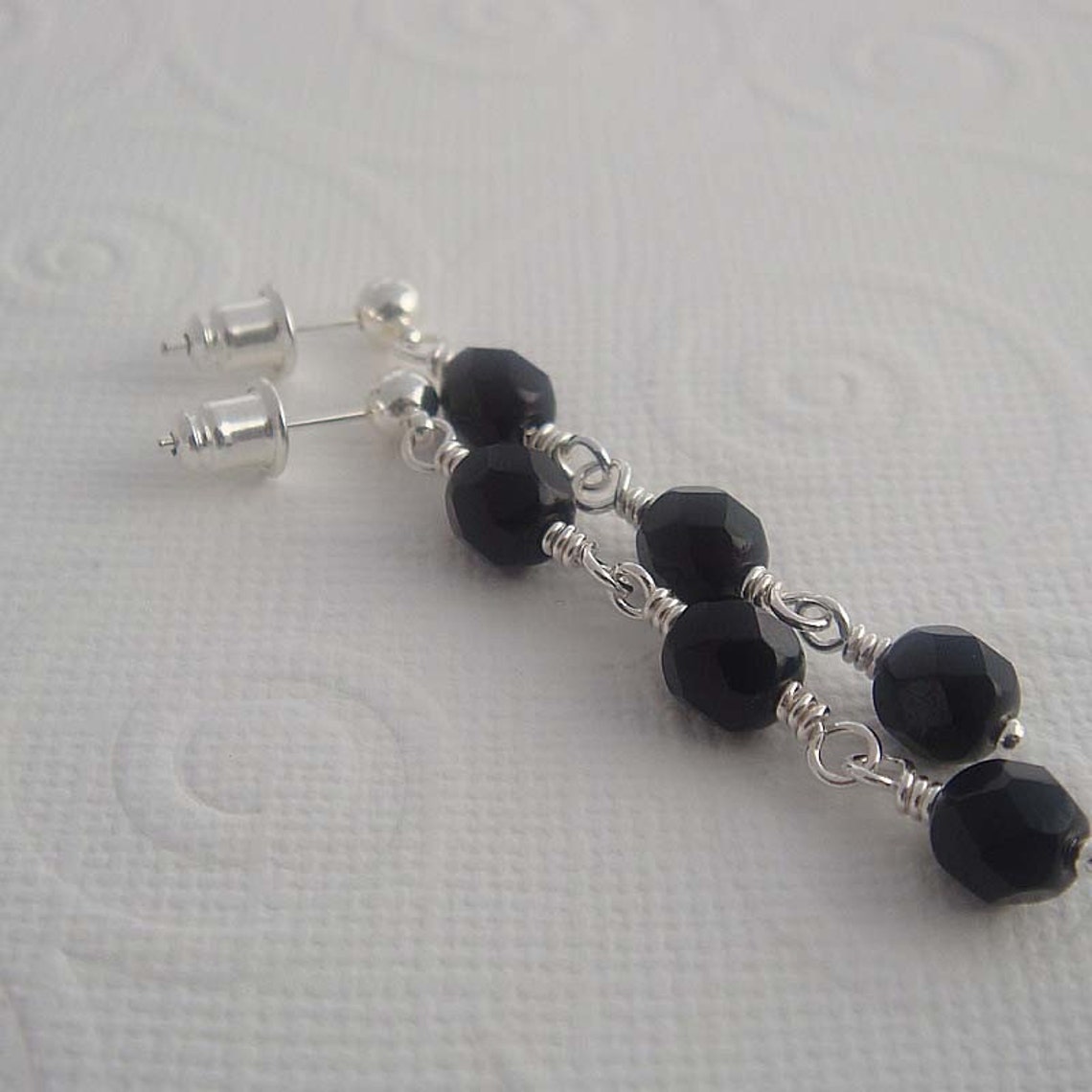 Granada black Silver dangle earrings made by hand