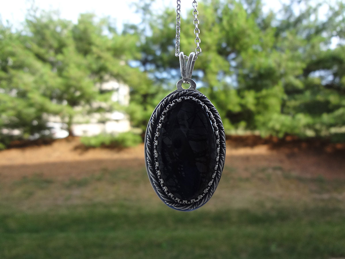 Malika Sterling Silver Necklace pendant - Black