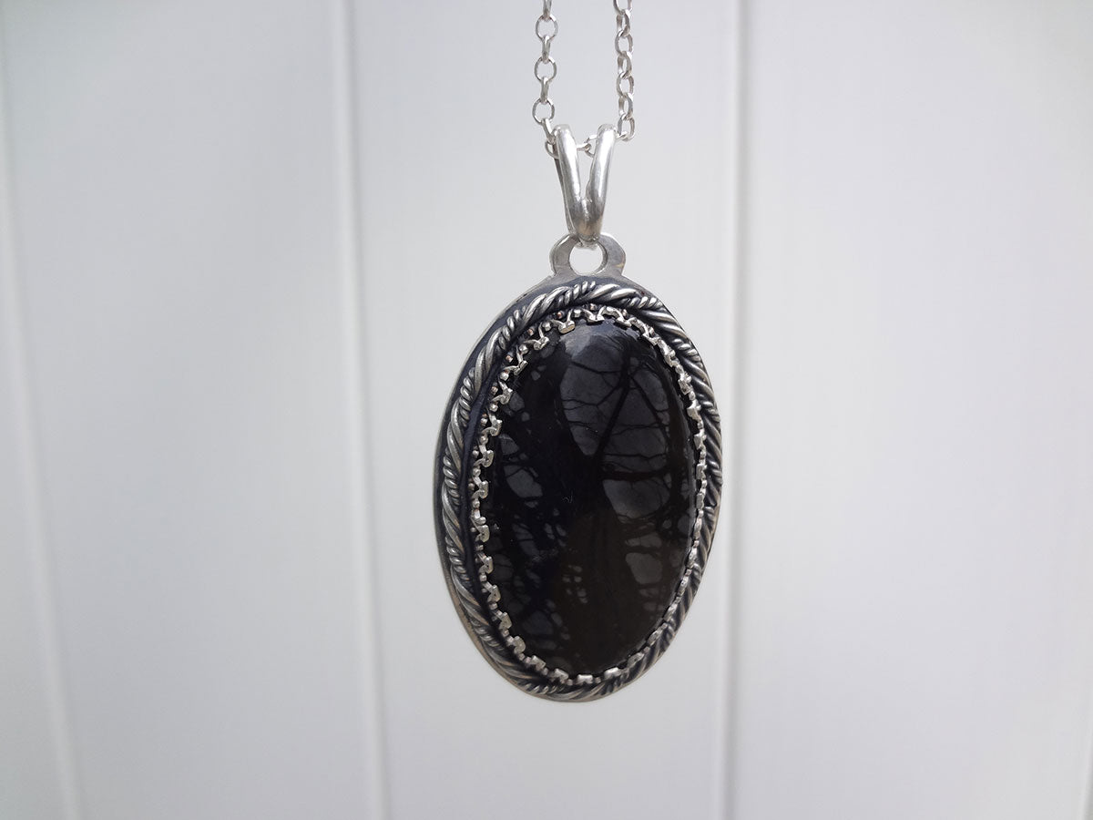 Malika Sterling Silver Necklace pendant - Black