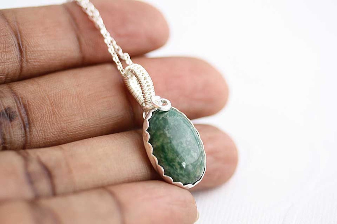 Rima  sterling silver necklace pendant with Green Jade