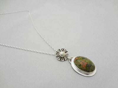 saran-unakite-gemstone-necklace