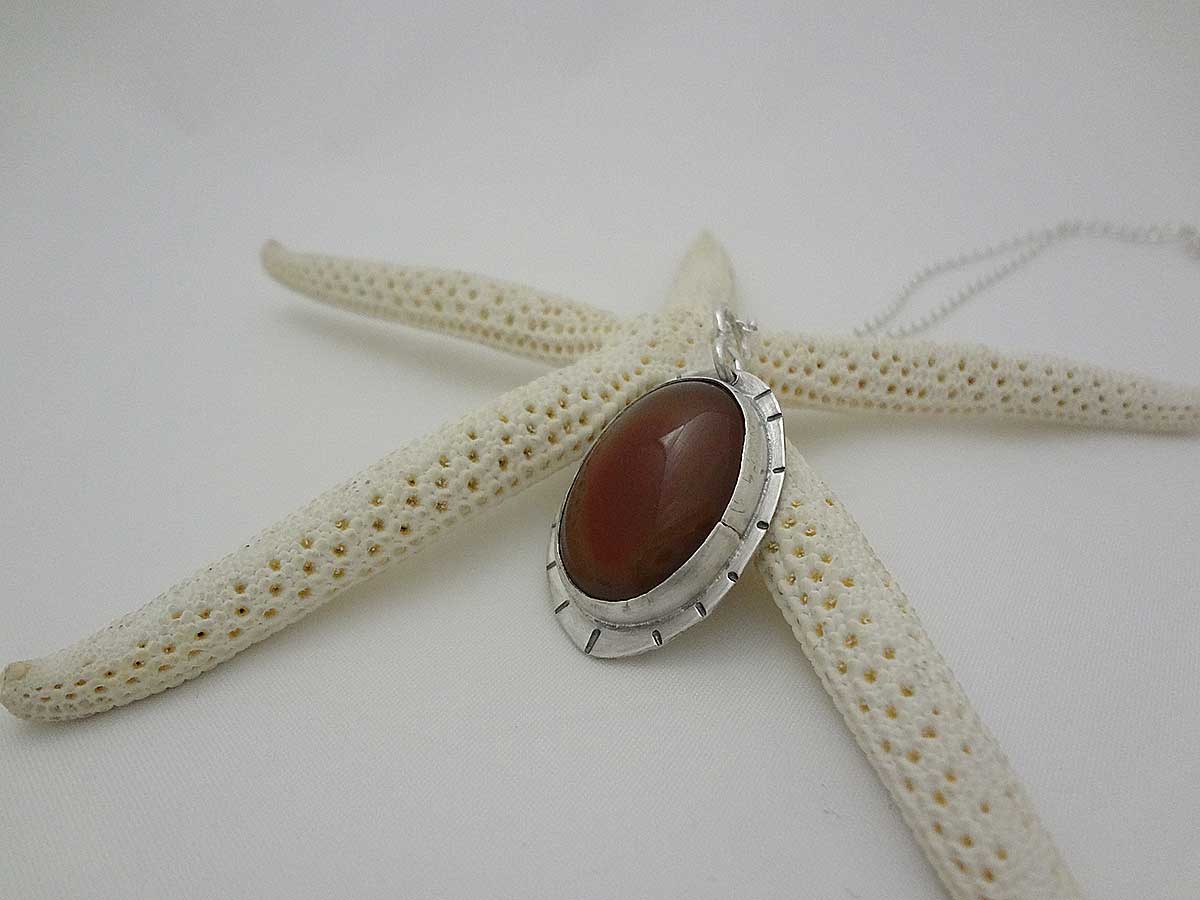 solara-carnelian-necklace