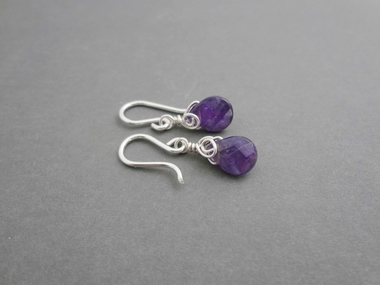 suri-amethyst-dangle-earrings