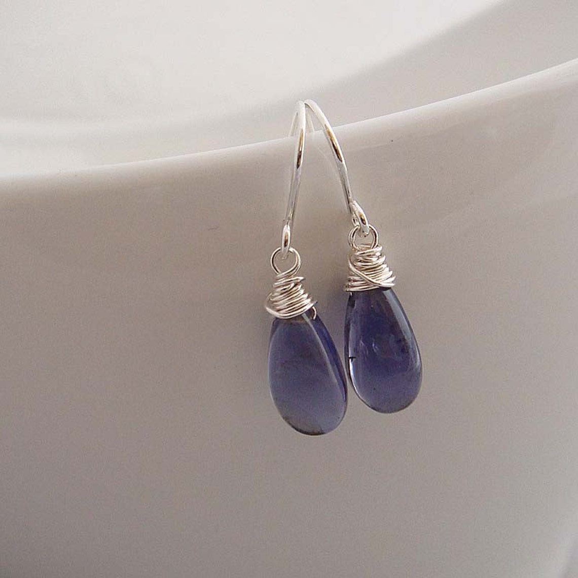 Silver dangle drop earrings