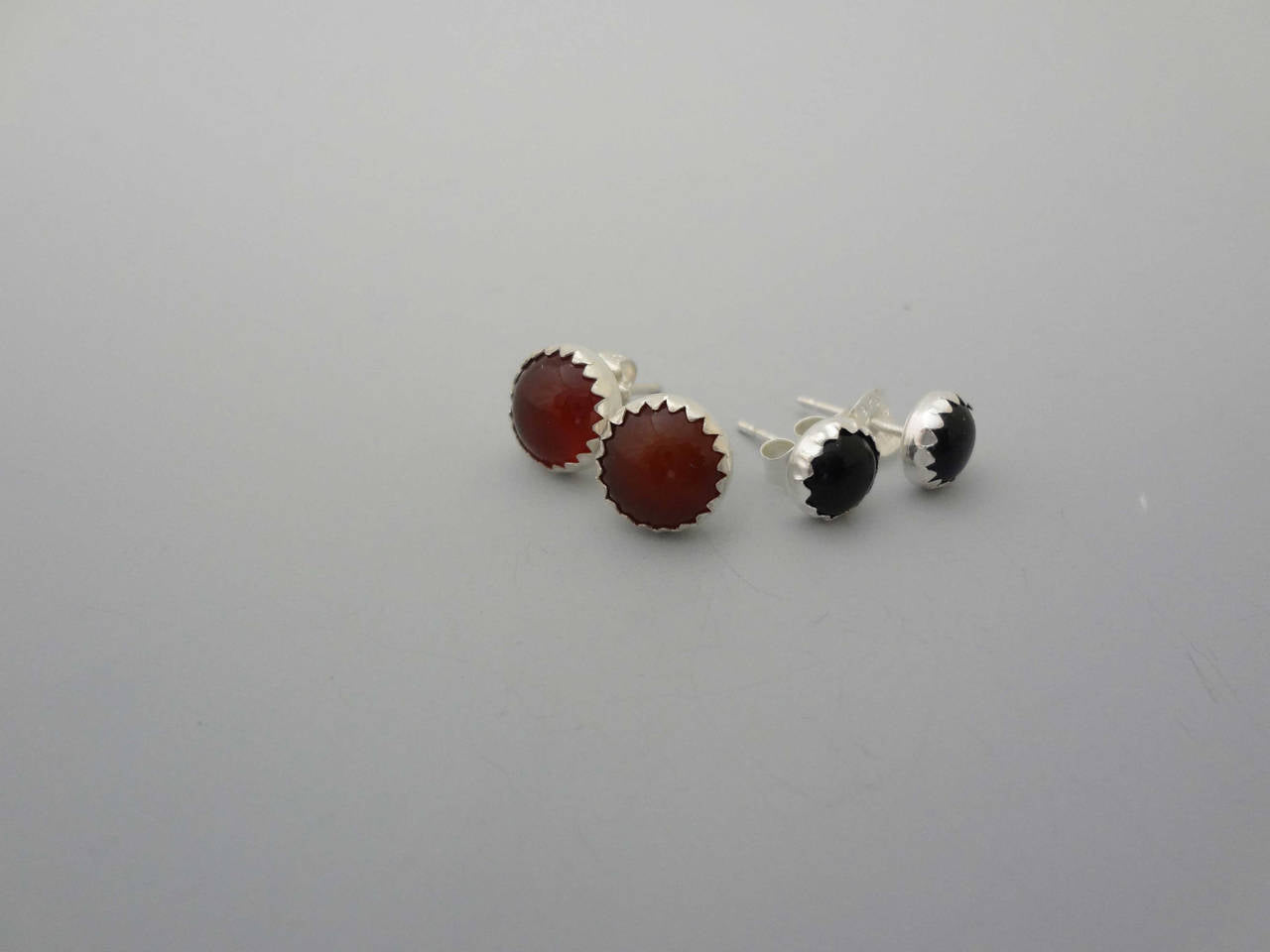 small-stud-earrings-set-dotsb