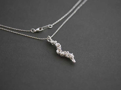 grapevine-wire-wrapped-silver-necklace