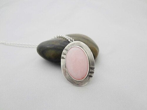 rose-pink-opal-necklace